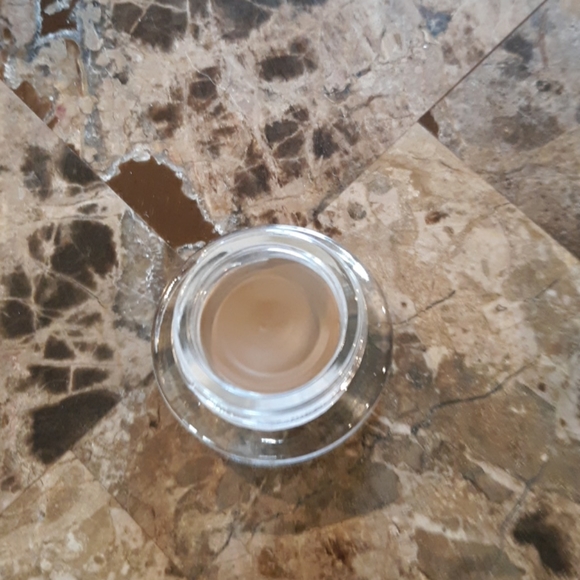 Brow cream - Picture 4 of 6